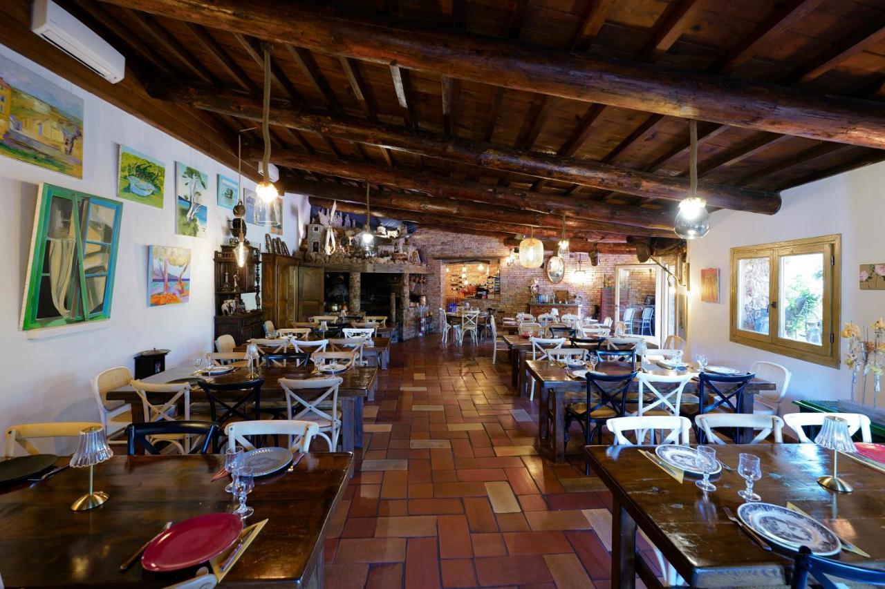 Domaine Pozzo Di Mastri Hotel & Spa Figari  Εξωτερικό φωτογραφία